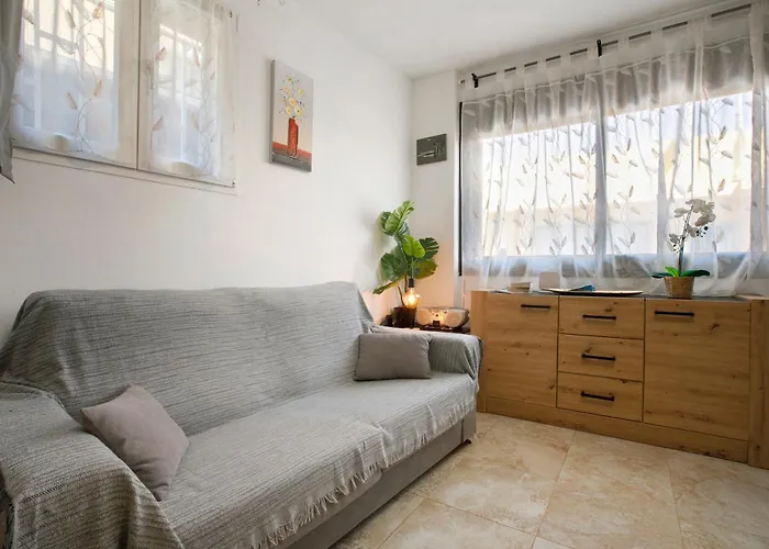 Апартаменты Chez Martine Tenerife Гранадилла-де-Абона